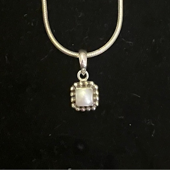 Silpada Square Pearl Pendant .925 silver. Stamped. Retired - Picture 6 of 8
